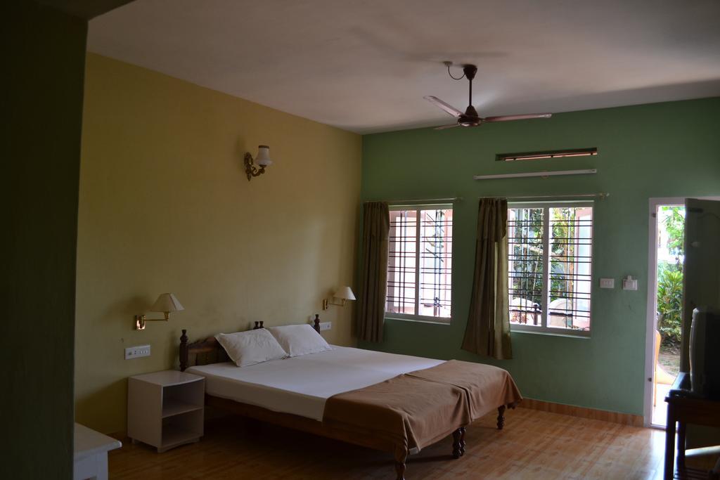 Kerala House Apartment Thekkady Exterior photo
